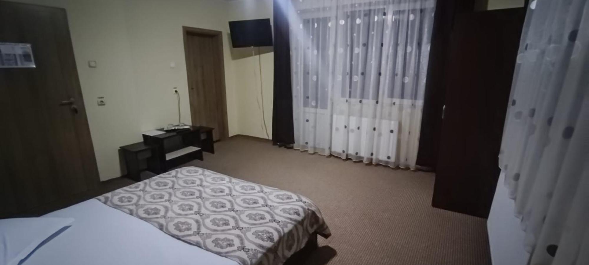 Pensiunea Sorina Casa Alba 모시유드서스 외부 사진