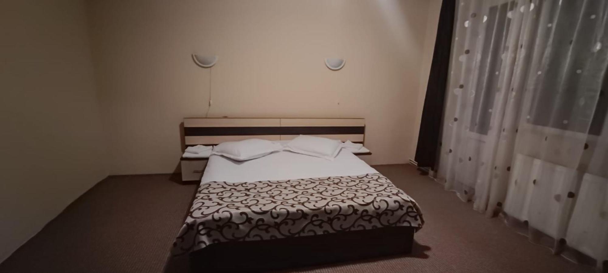 Pensiunea Sorina Casa Alba 모시유드서스 외부 사진
